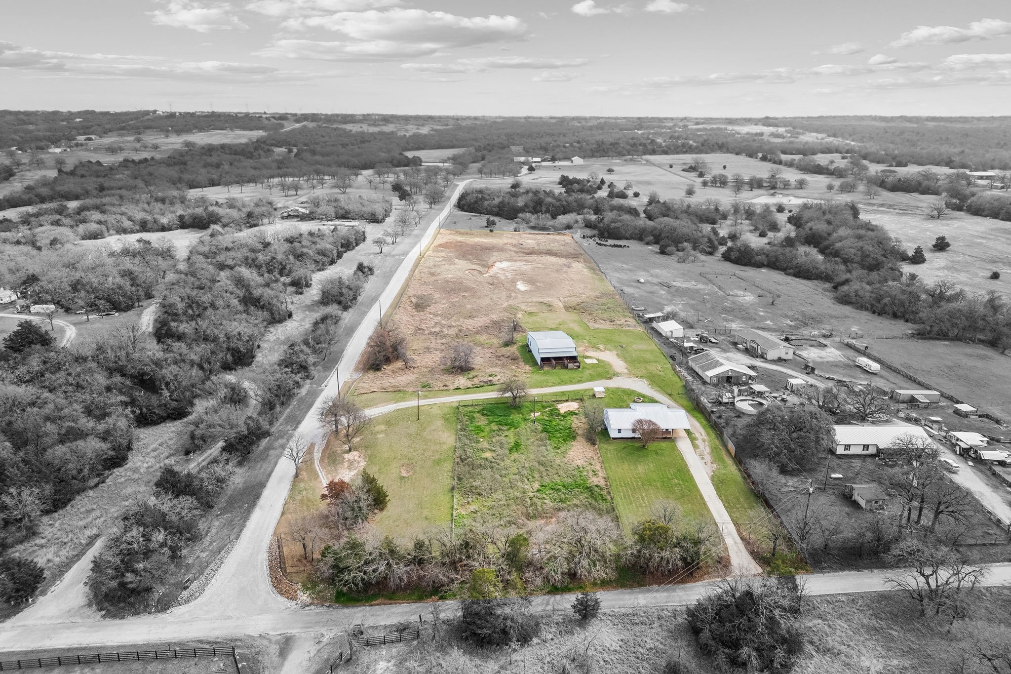 1087 County Road 2395 Alvord TX 76225