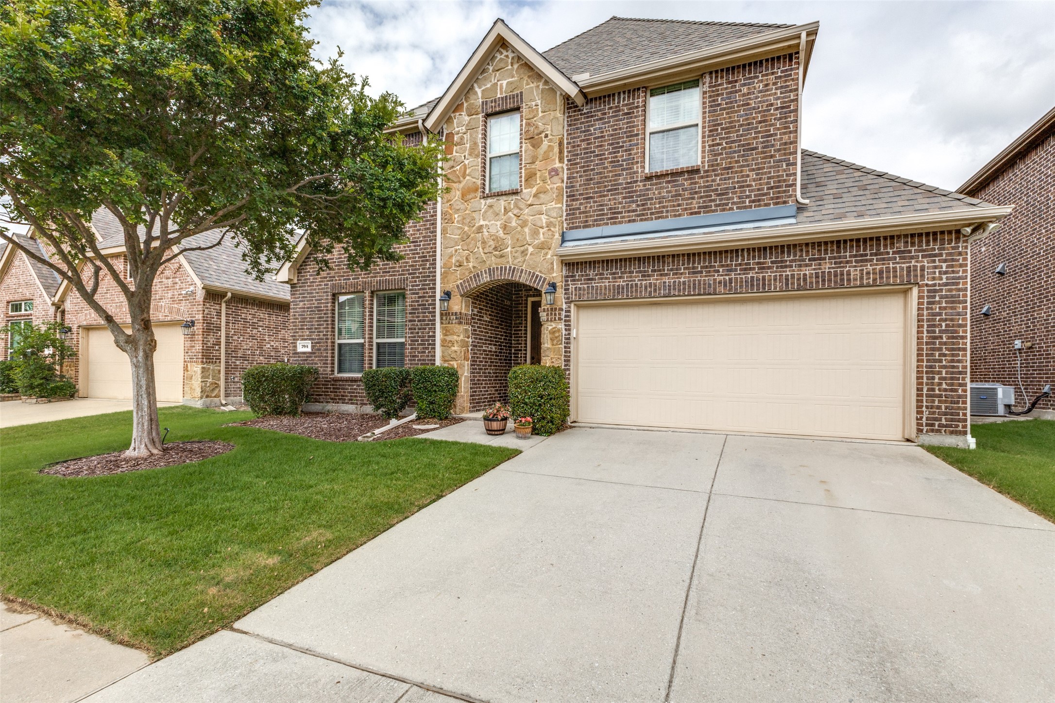 704 Packhorse Drive Mckinney TX 75072