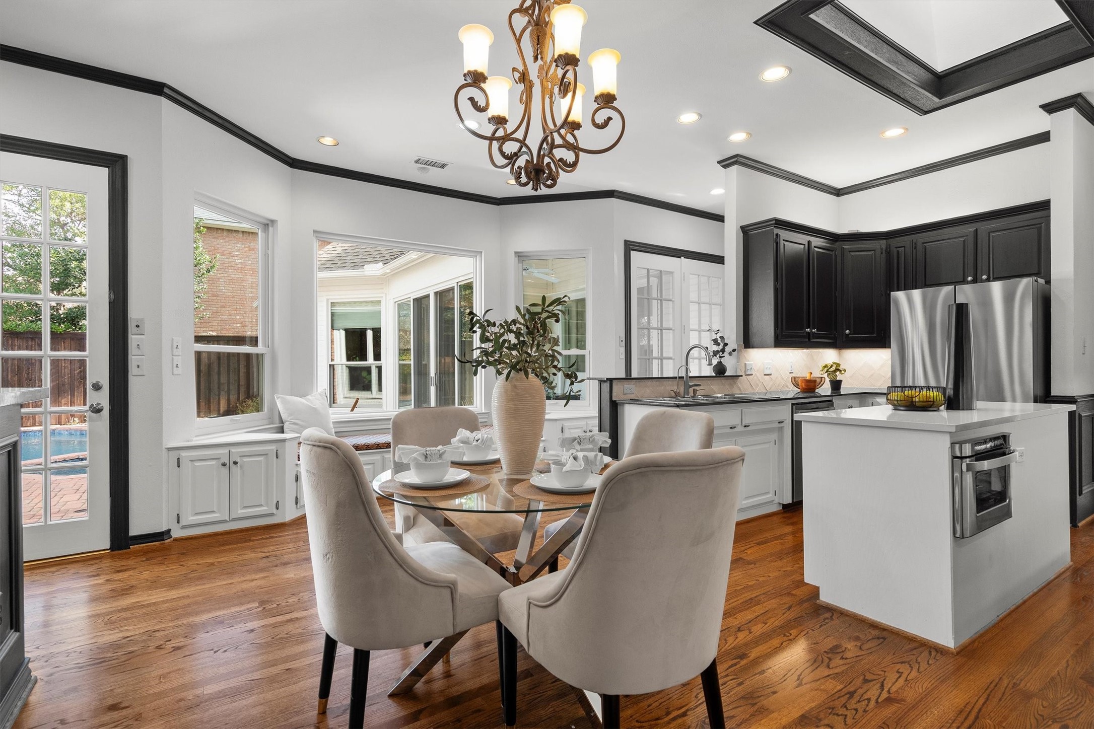 4147 Briargrove Lane Dallas TX 75287