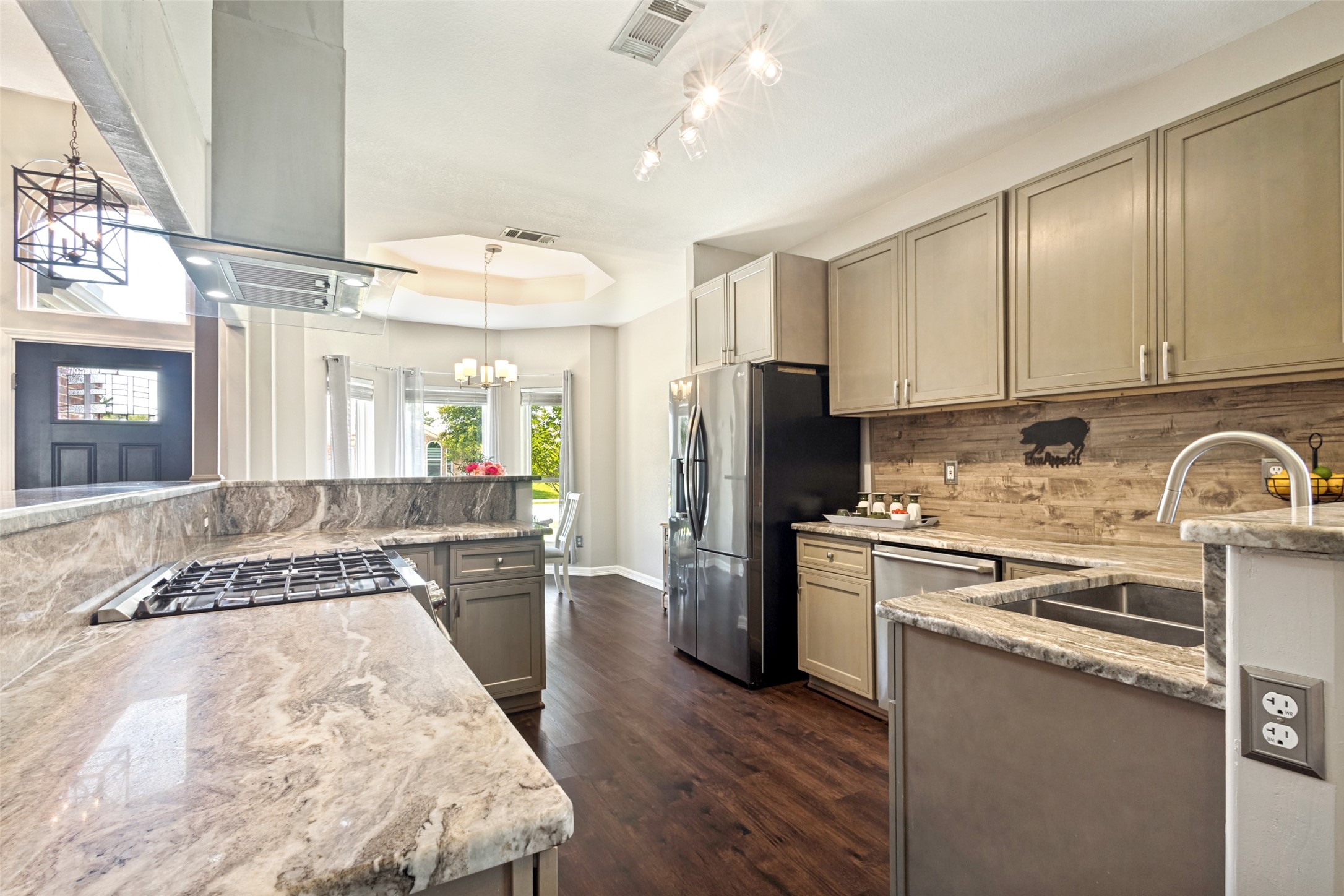 1325 Falcon Drive Lewisville TX 75077