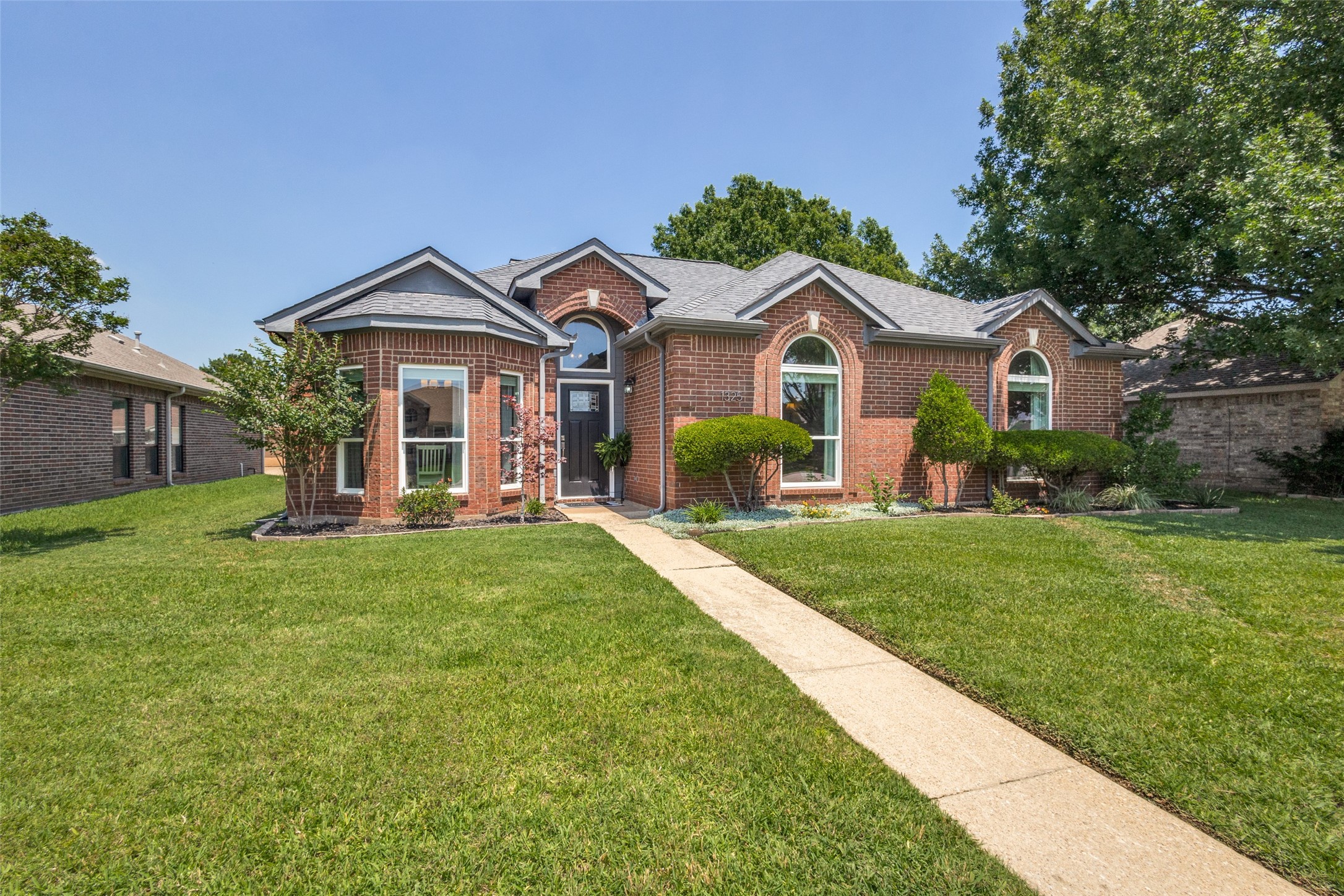 1325 Falcon Drive Lewisville TX 75077
