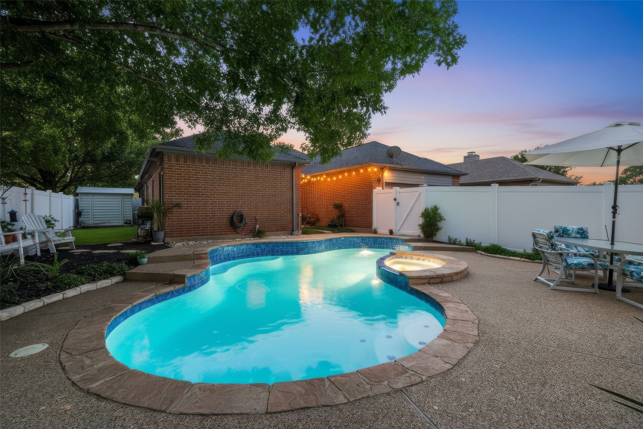 1325 Falcon Drive Lewisville TX 75077