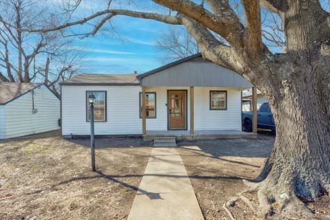303 Kirksey Street Waxahachie TX 75165