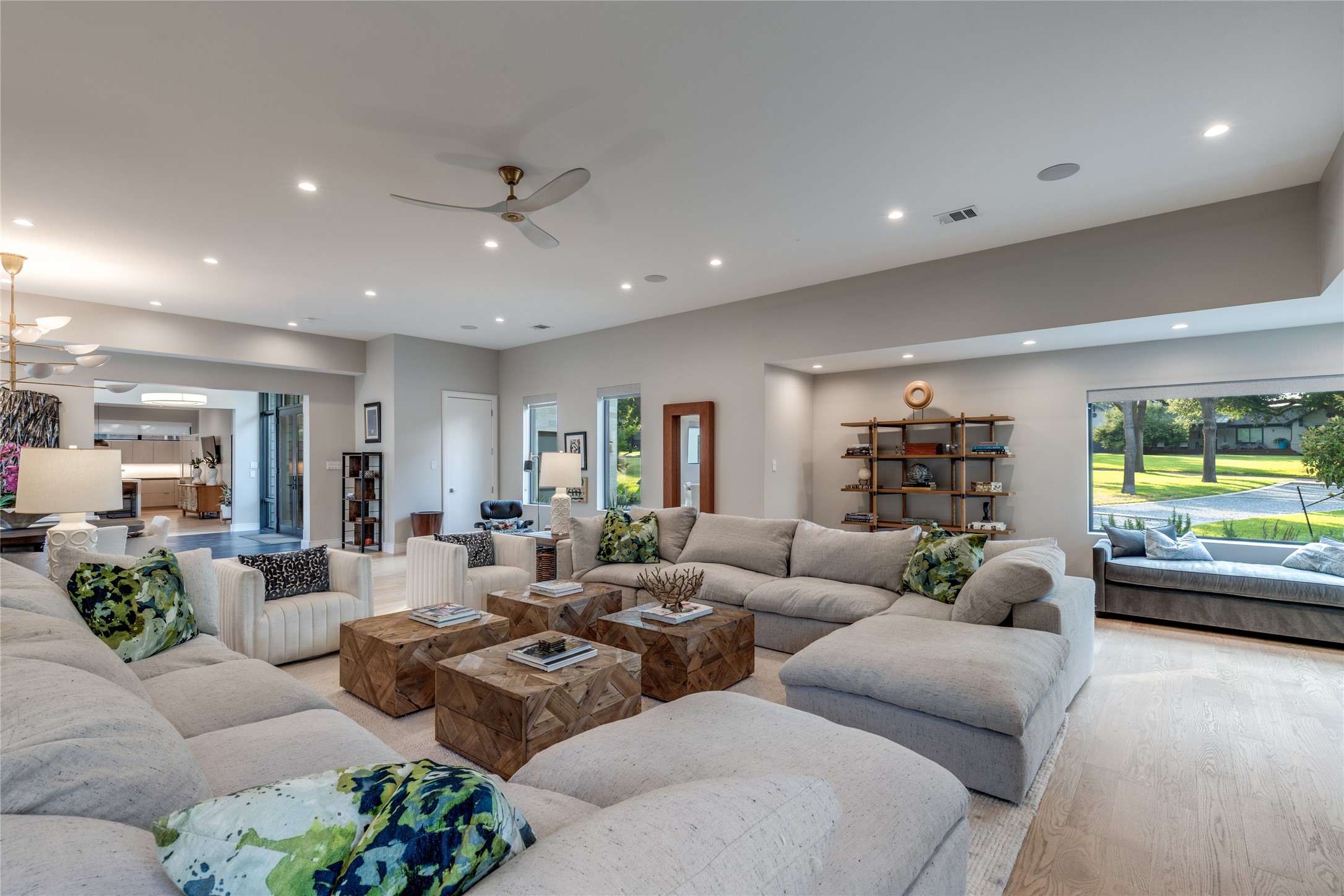 8446 Santa Clara Drive Dallas TX 75218