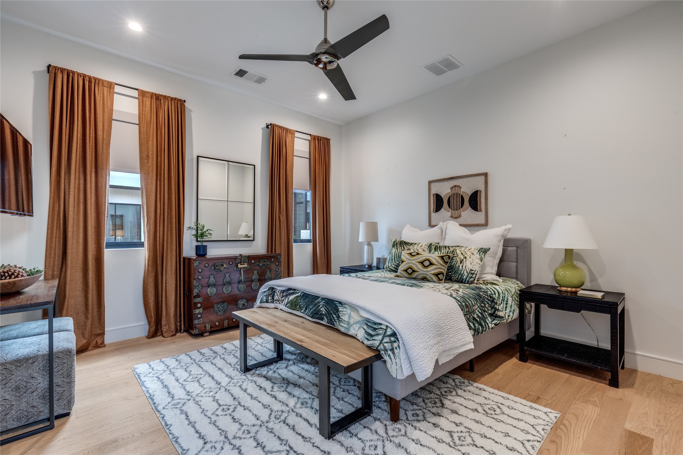 8446 Santa Clara Drive Dallas TX 75218