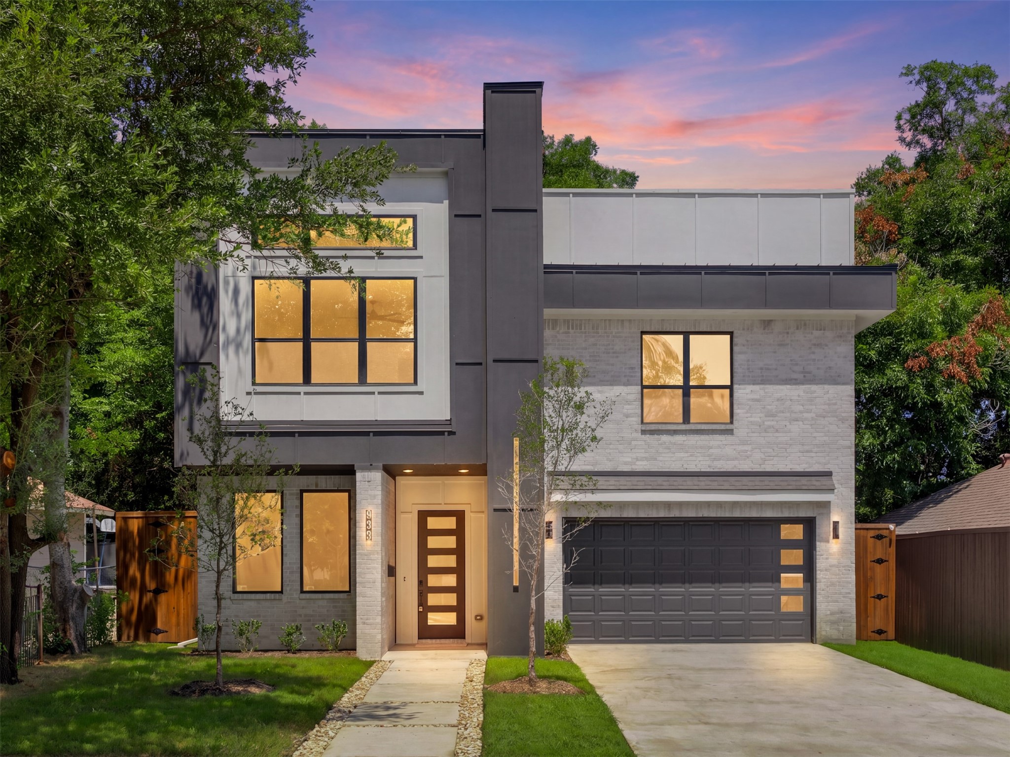 416 Mount Auburn Avenue Dallas TX 75223