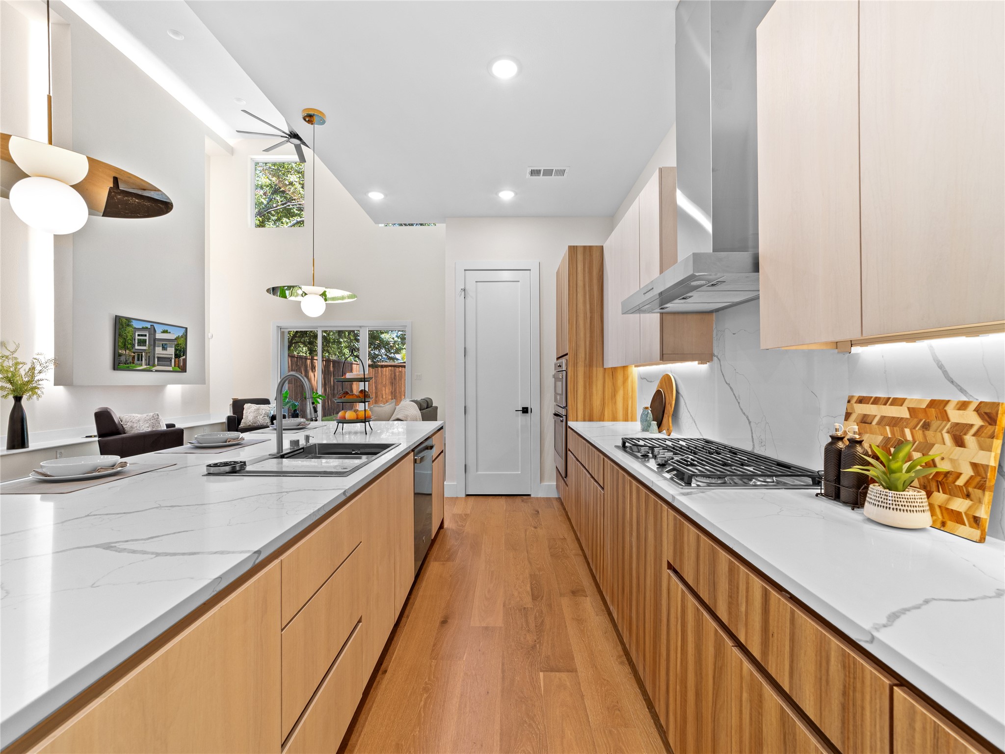 416 Mount Auburn Avenue Dallas TX 75223
