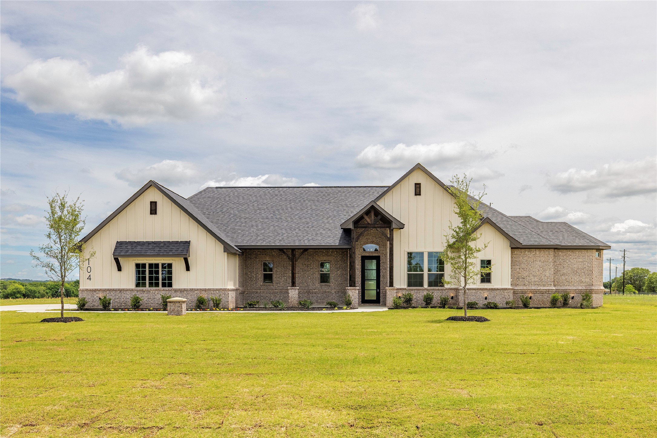 104 Prairie Winds Drive Poolville TX 76487