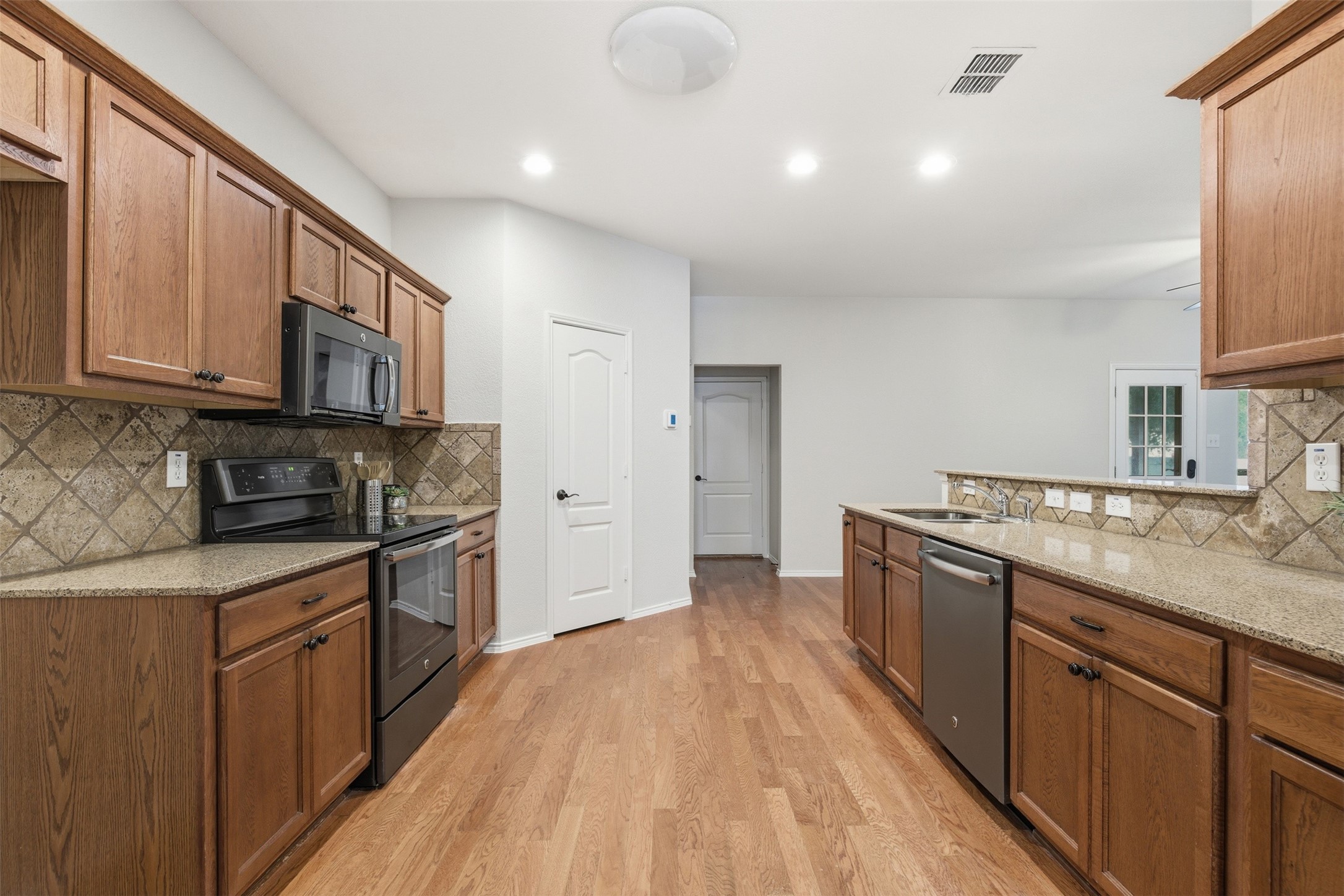 11013 Dillon Street Fort Worth TX 76179