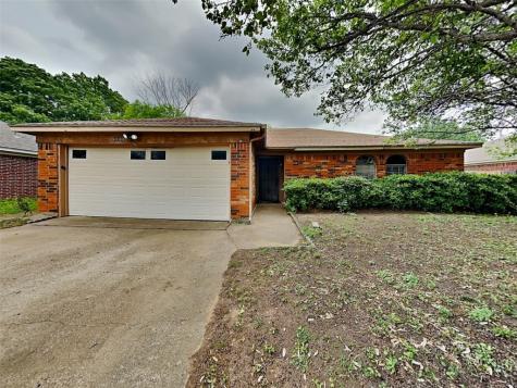 6109 Autumn Springs Drive Arlington TX 76001