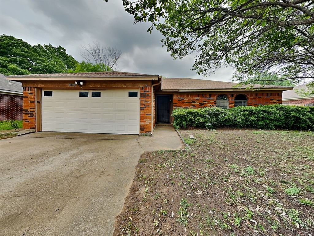 6109 Autumn Springs Drive Arlington TX 76001