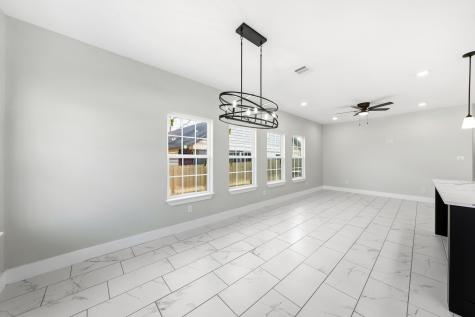 1202 N Breckenridge Street Ennis TX 75119