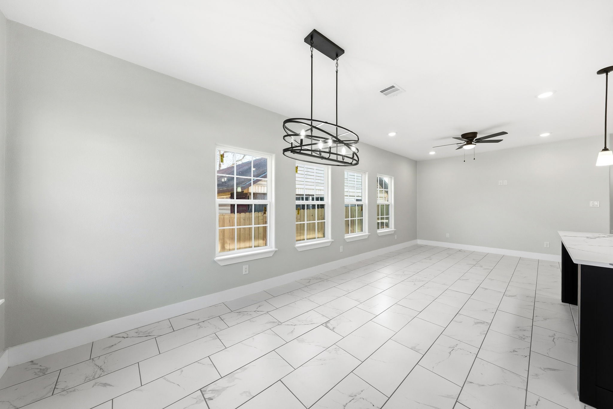 1202 N Breckenridge Street Ennis TX 75119