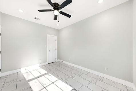 1202 N Breckenridge Street Ennis TX 75119