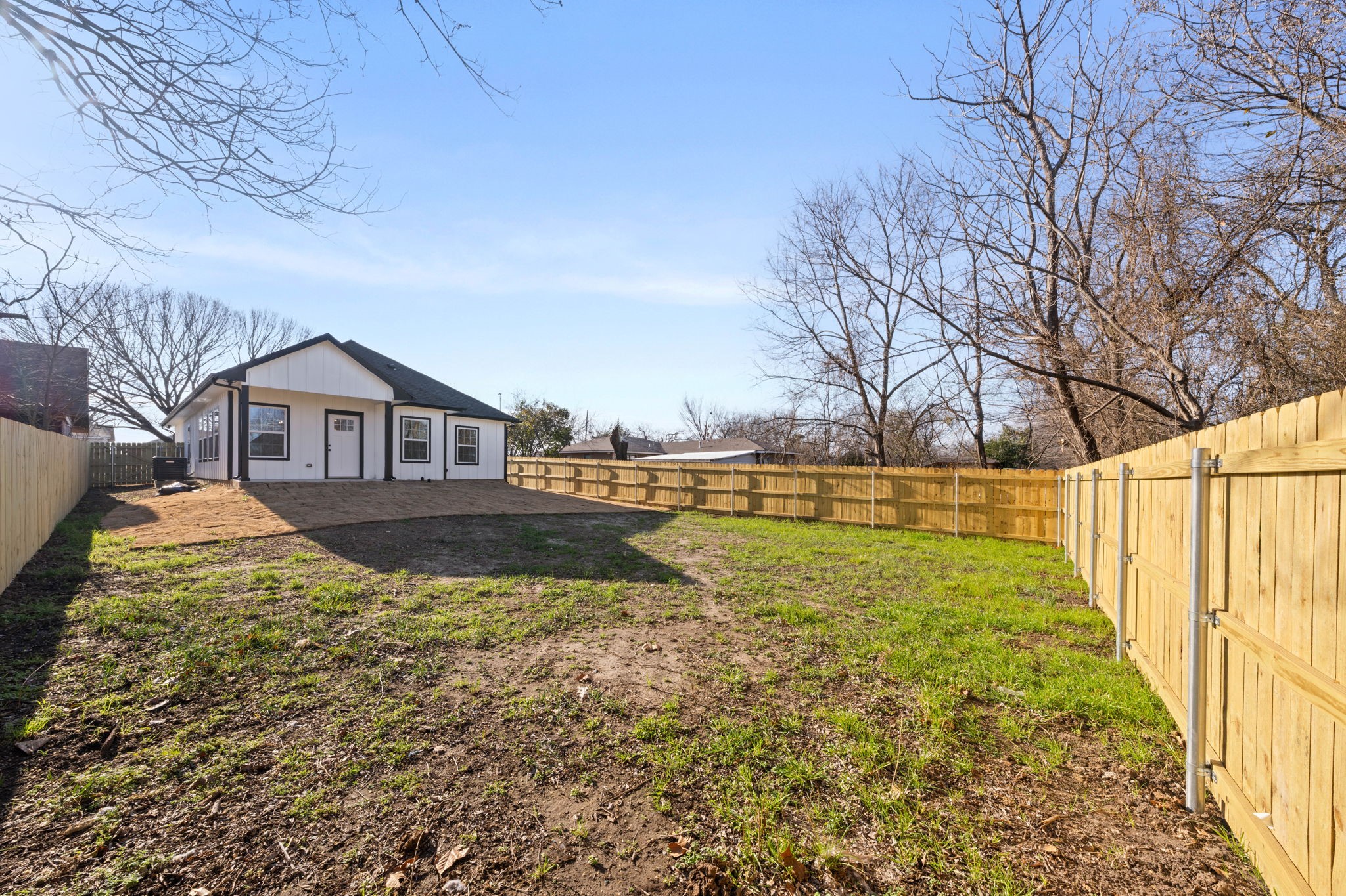 1202 N Breckenridge Street Ennis TX 75119