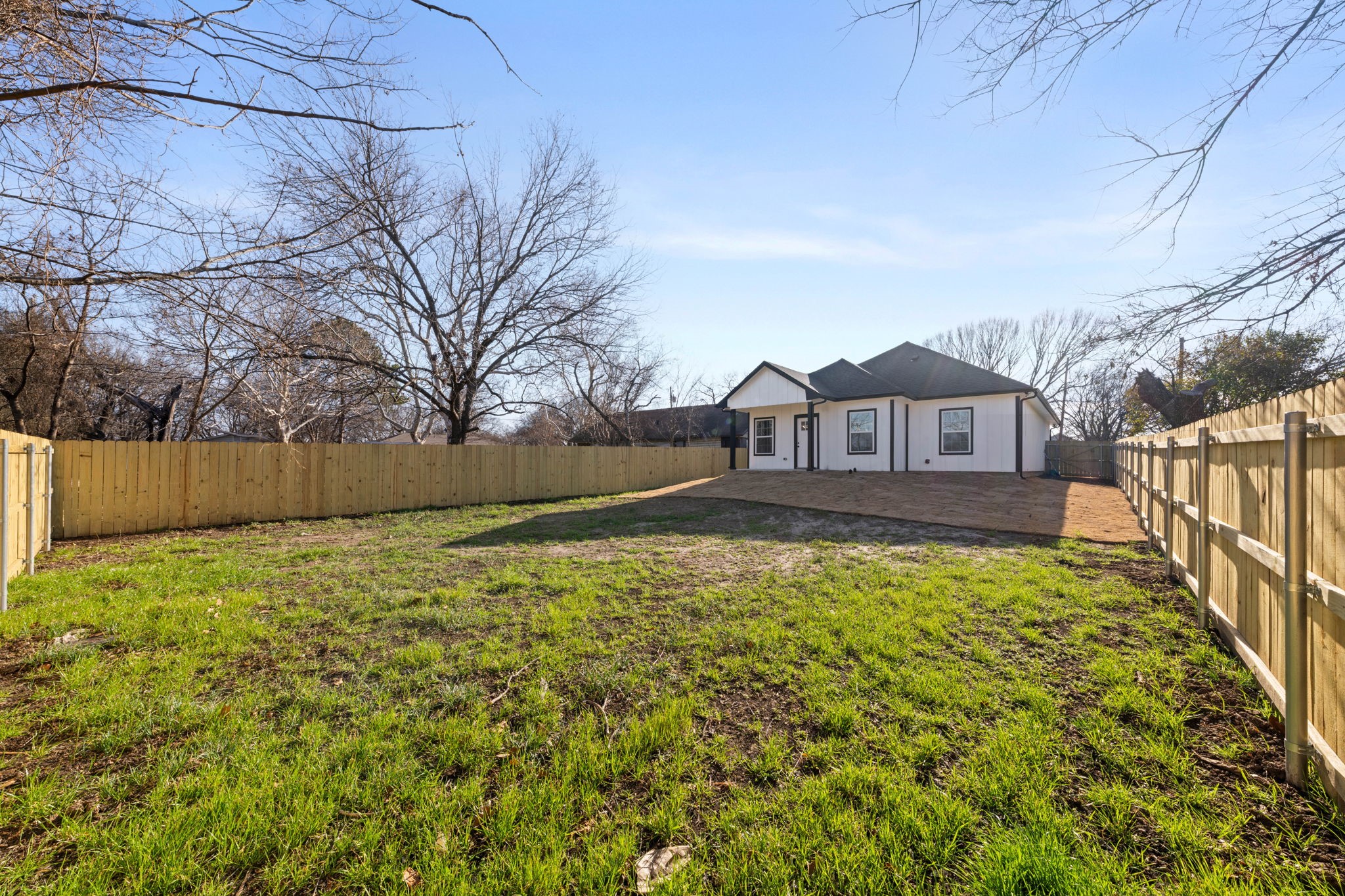 1202 N Breckenridge Street Ennis TX 75119