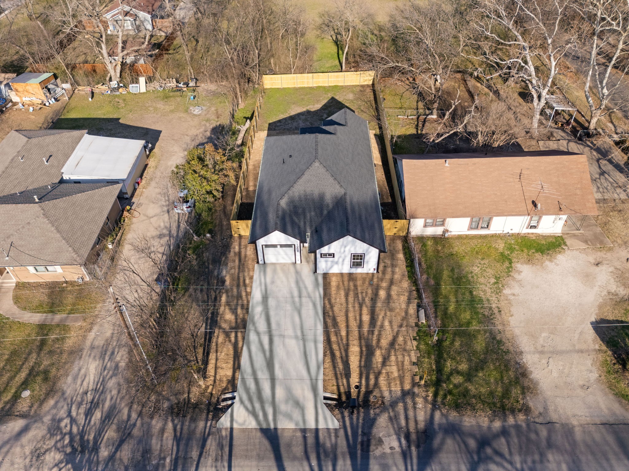 1202 N Breckenridge Street Ennis TX 75119