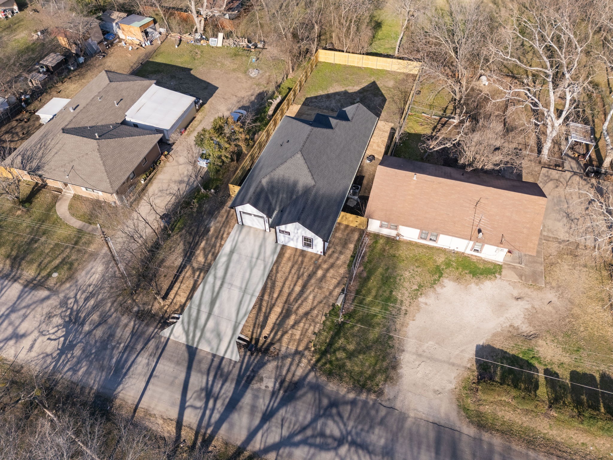 1202 N Breckenridge Street Ennis TX 75119