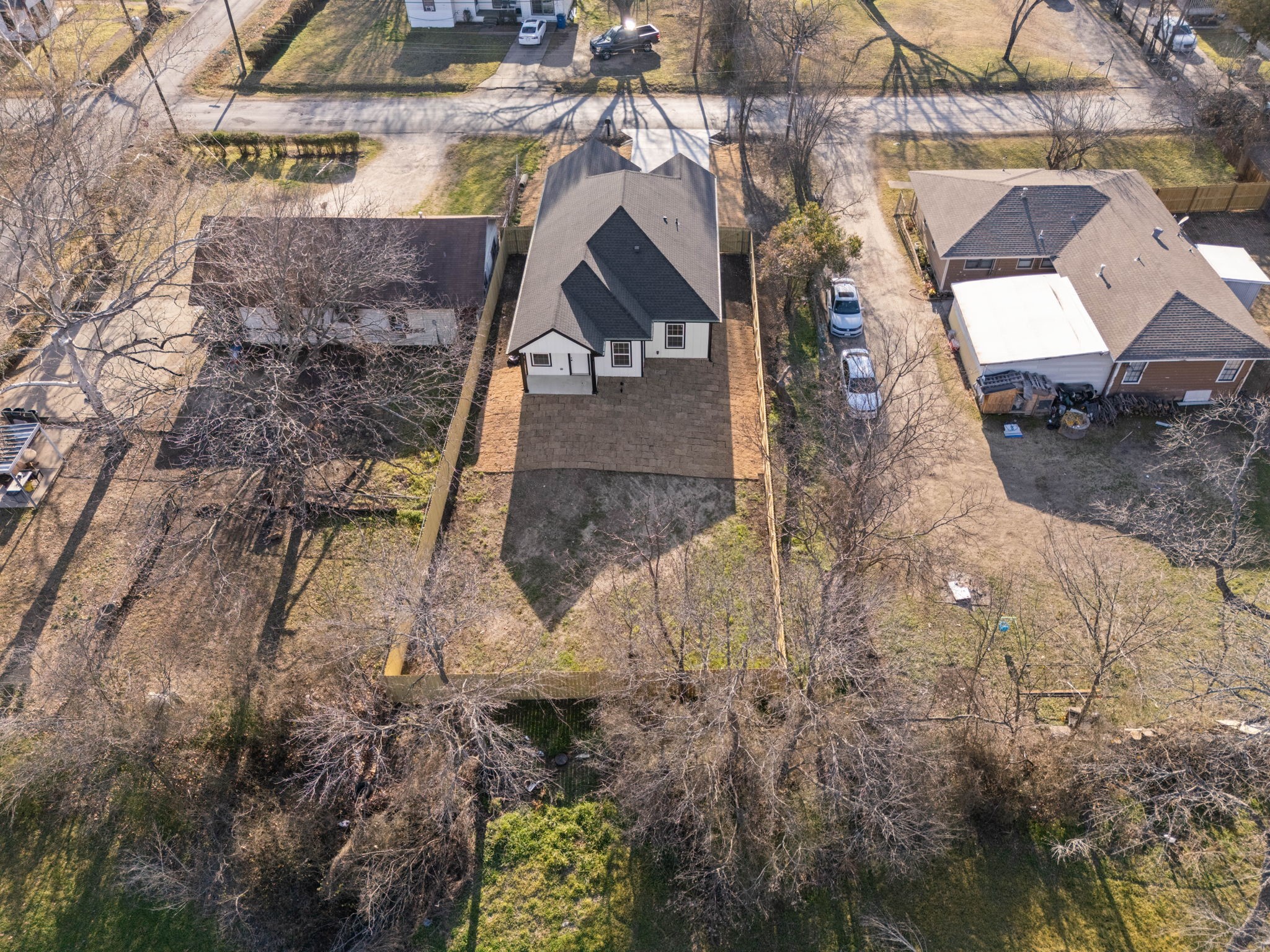 1202 N Breckenridge Street Ennis TX 75119