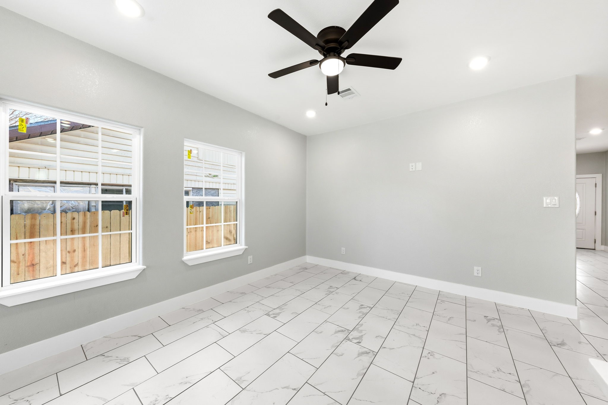 1202 N Breckenridge Street Ennis TX 75119