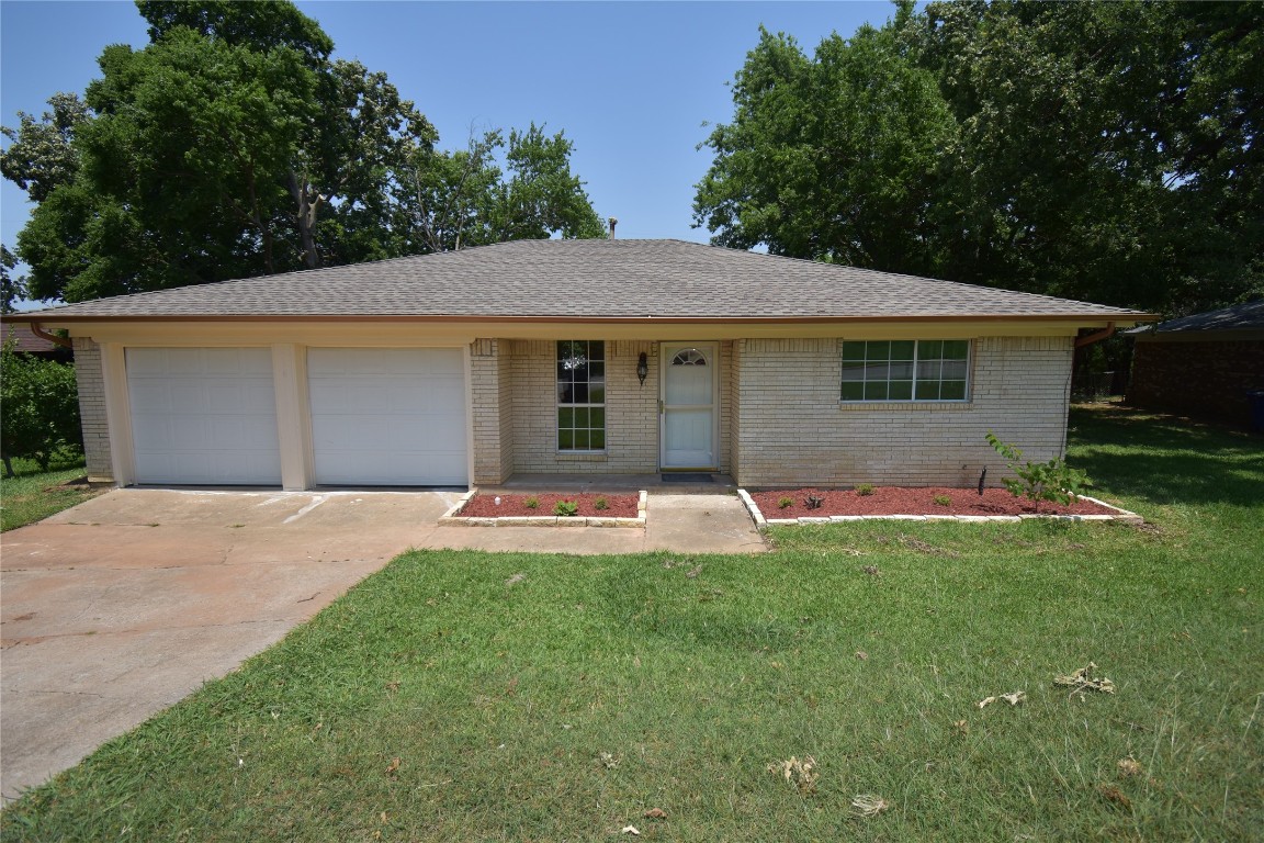 1216 Carla Street Denison TX 75020