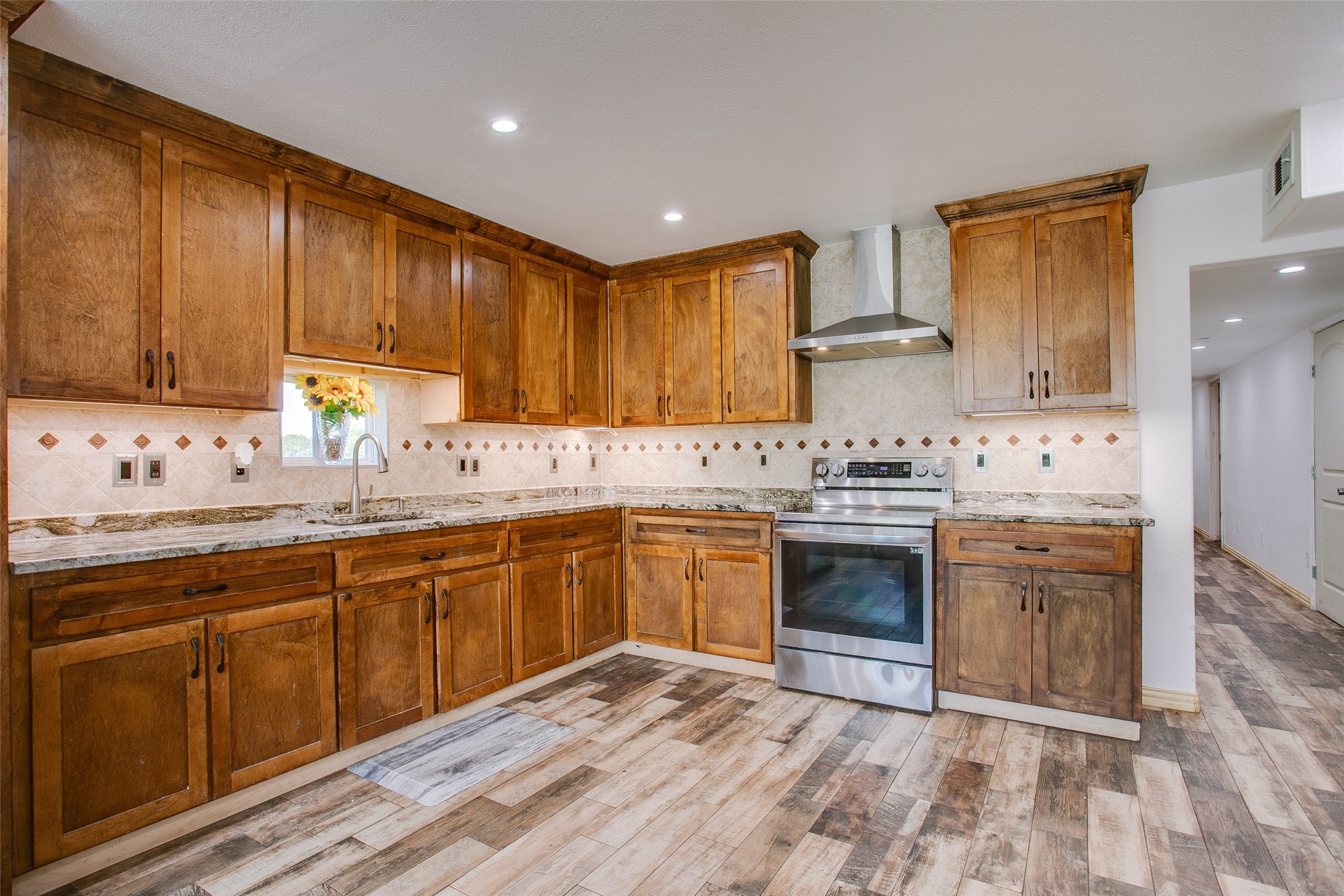 7800 S Fm 148 Kaufman TX 75142
