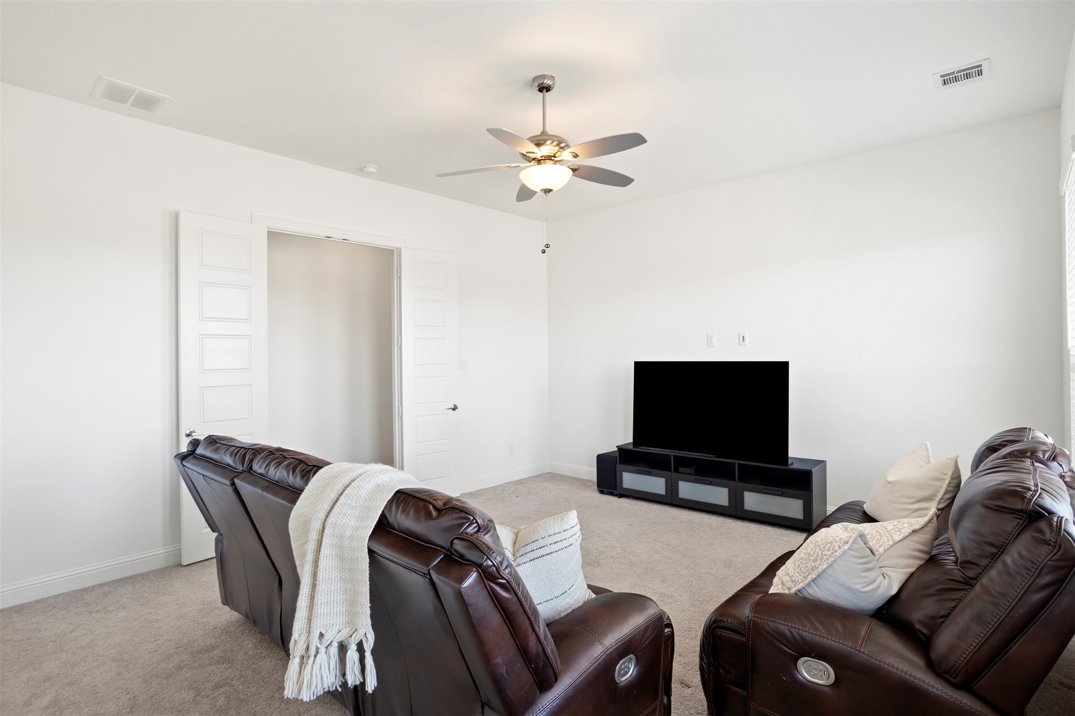 621 Cimarron Meadows Drive Waxahachie TX 75167
