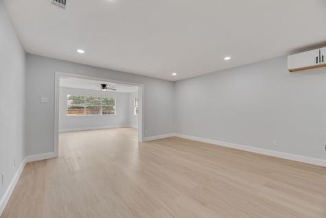 2015 Rose Hill Road Carrollton TX 75007
