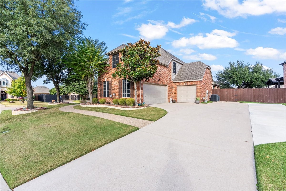 1308 Fox Lane Mansfield TX 76063