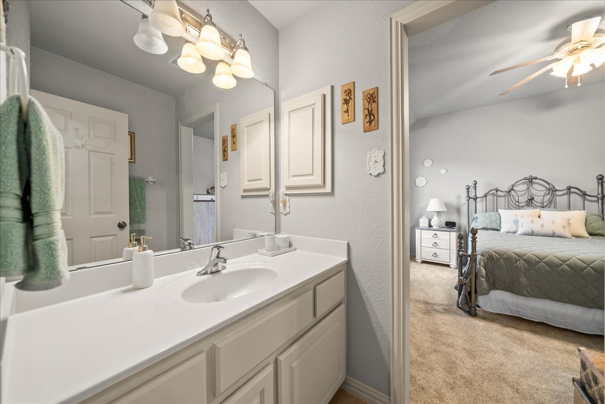 1308 Fox Lane Mansfield TX 76063