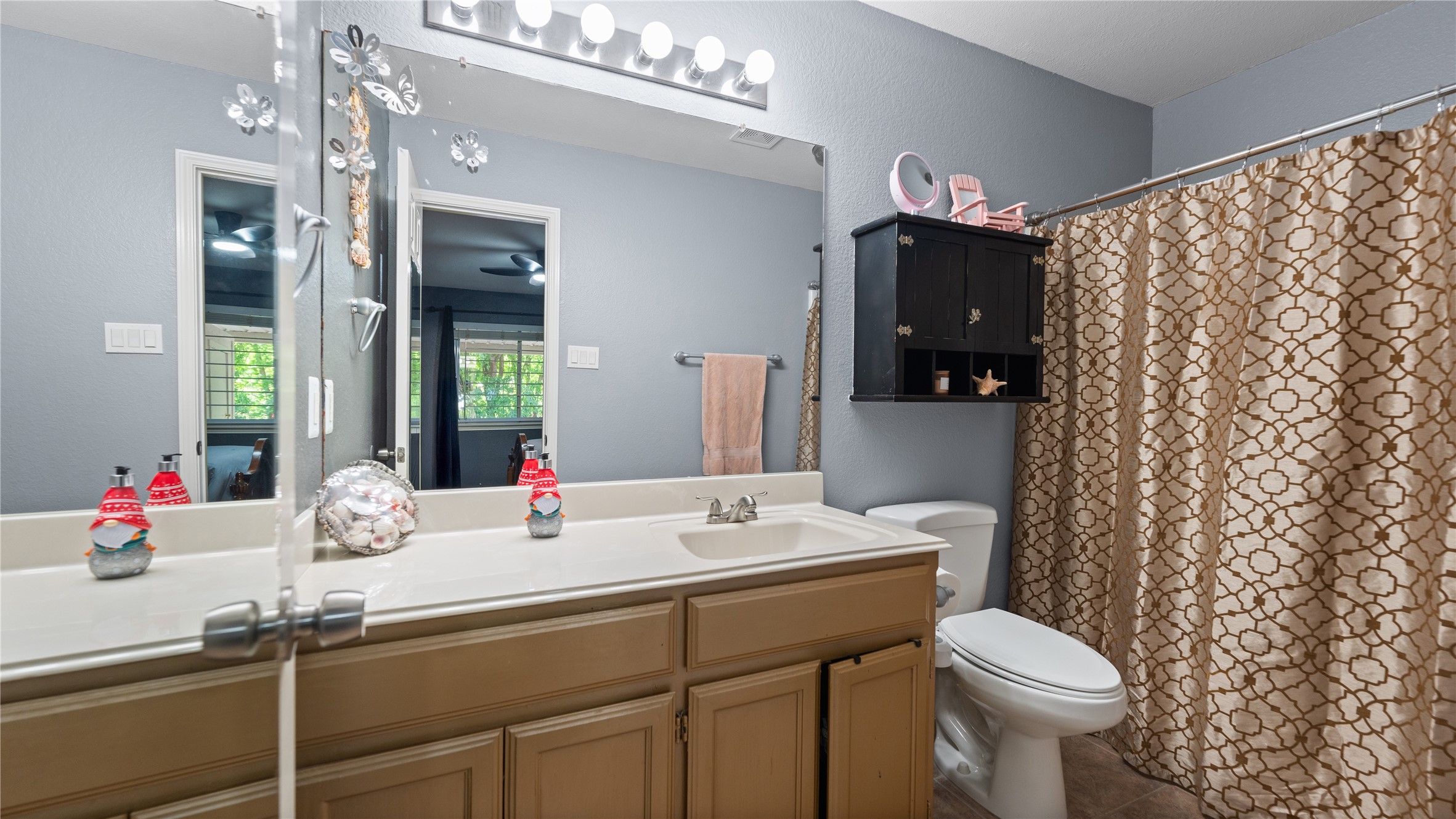 5323 Northridge Boulevard North Richland Hills TX 76180