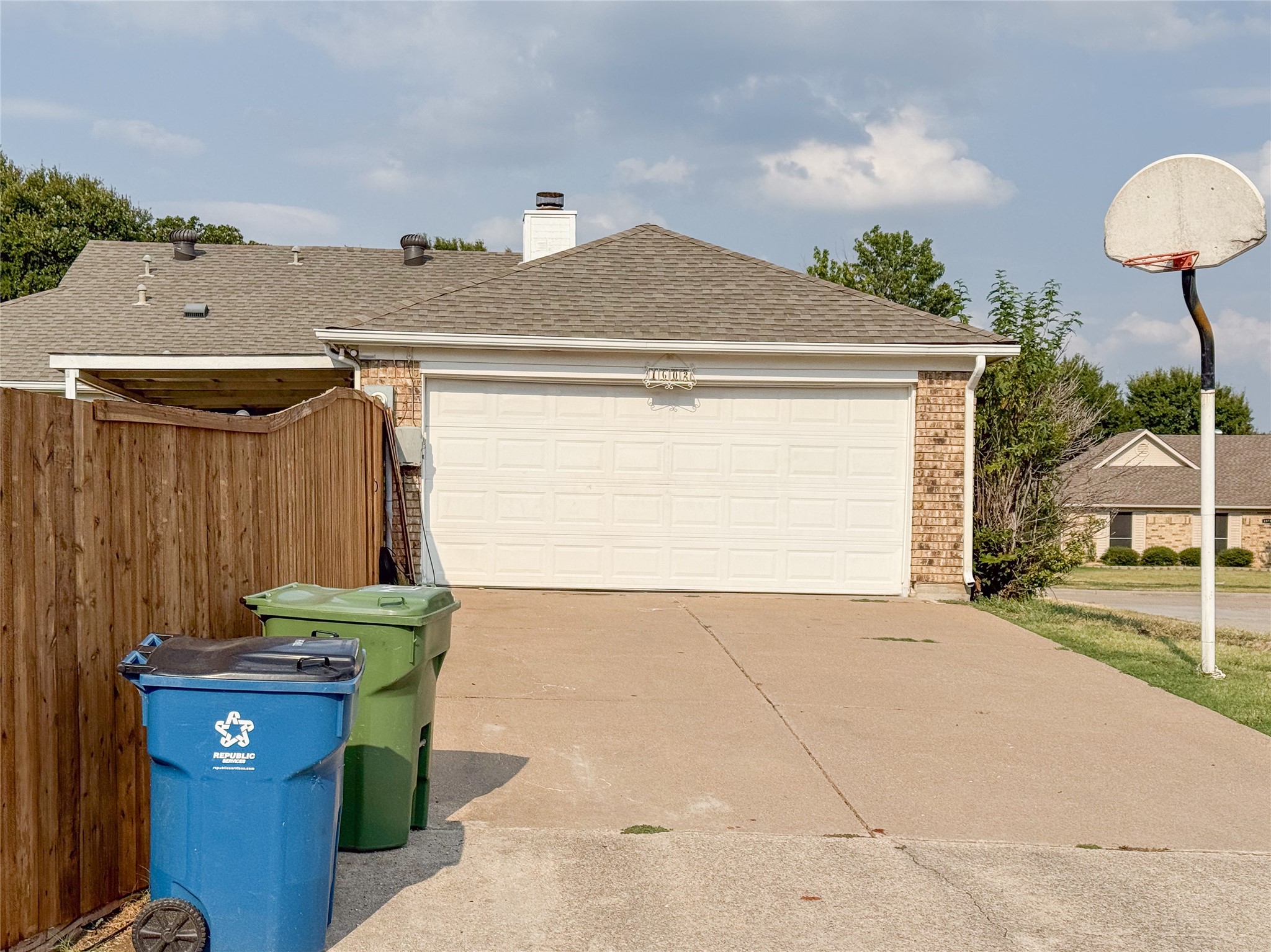 1602 Autumn Breeze Lane Lewisville TX 75077
