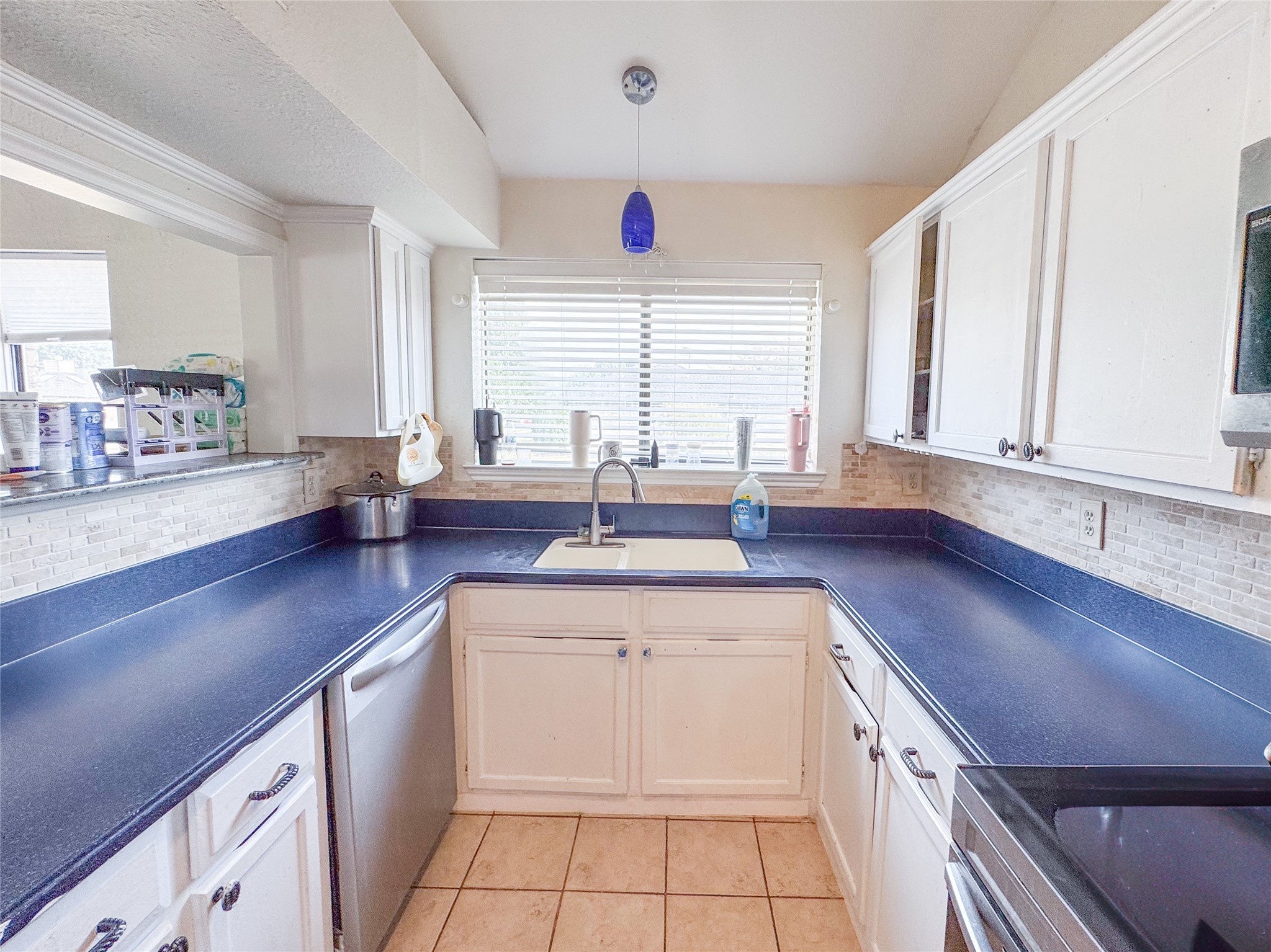 1602 Autumn Breeze Lane Lewisville TX 75077