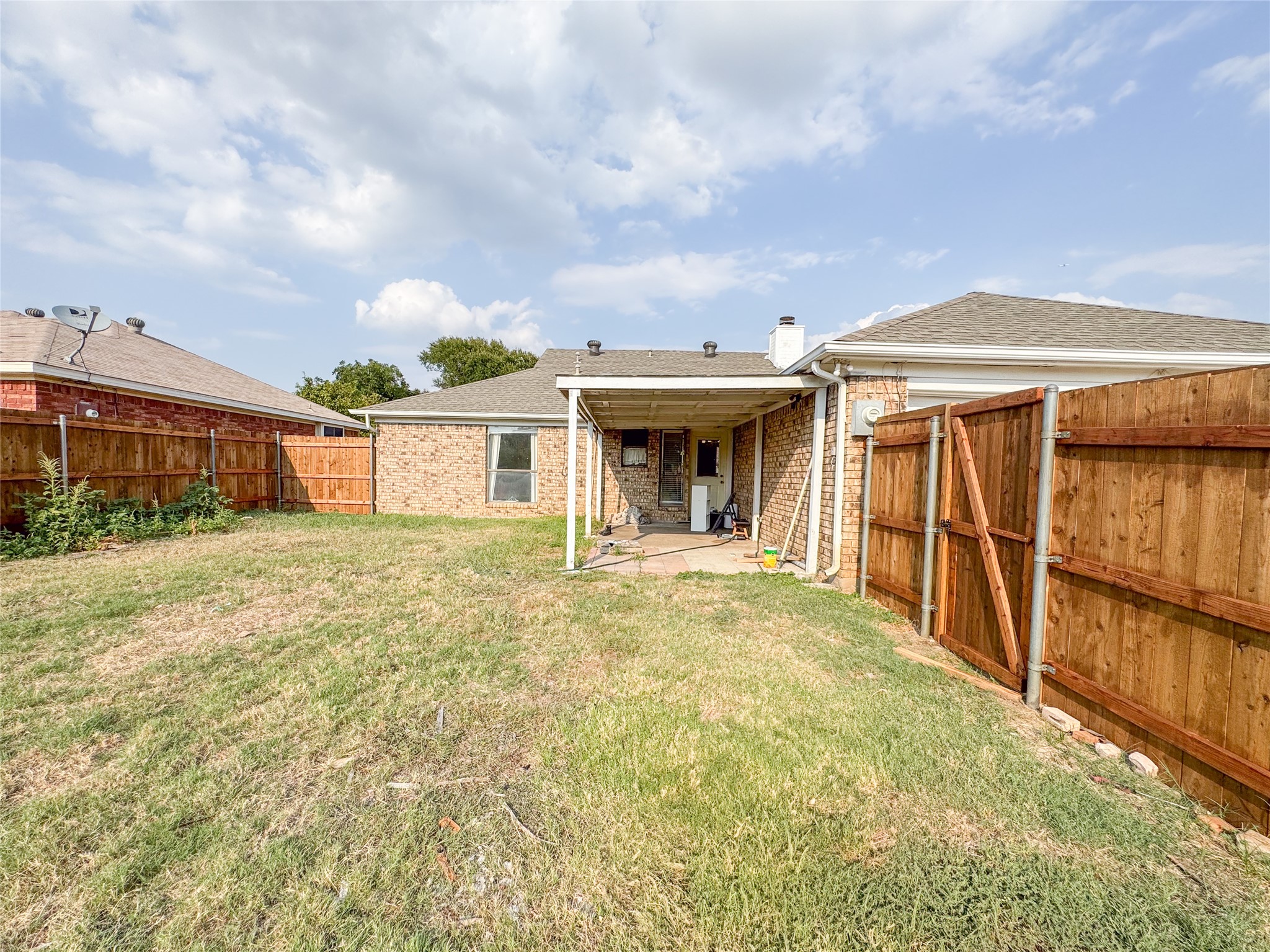 1602 Autumn Breeze Lane Lewisville TX 75077