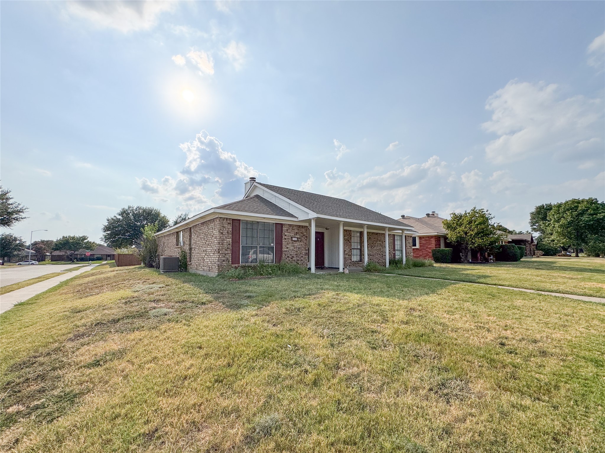 1602 Autumn Breeze Lane Lewisville TX 75077