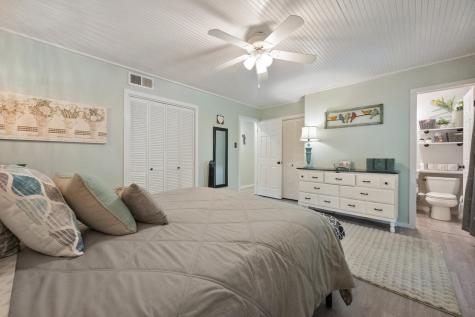 801 Waggoner Drive Arlington TX 76013