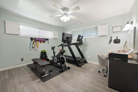 801 Waggoner Drive Arlington TX 76013