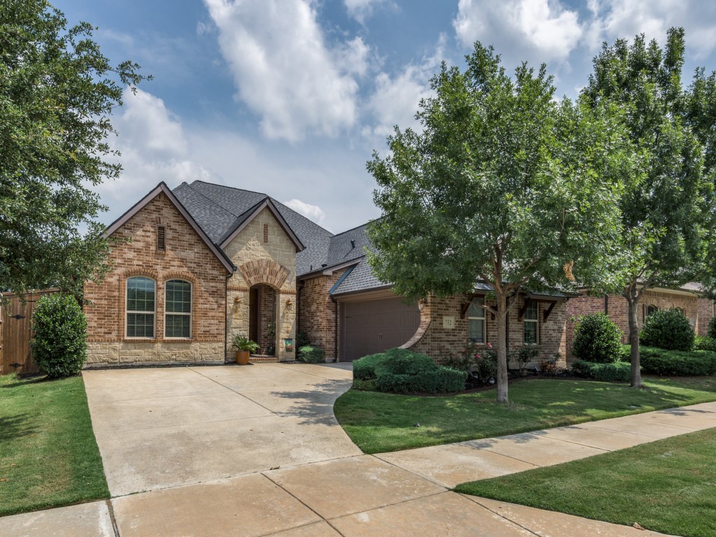 752 Caveson Drive Frisco TX 75036