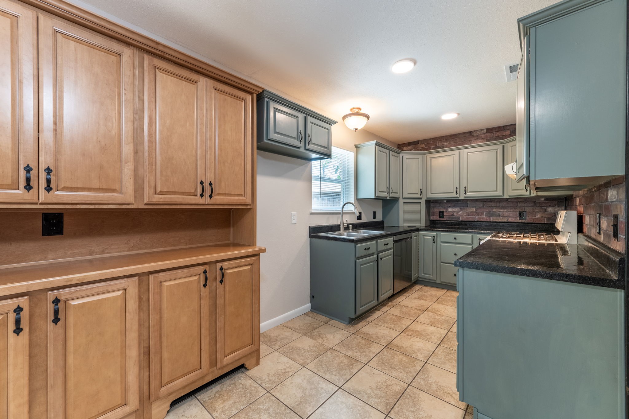 1213 Trellis Drive Garland TX 75040