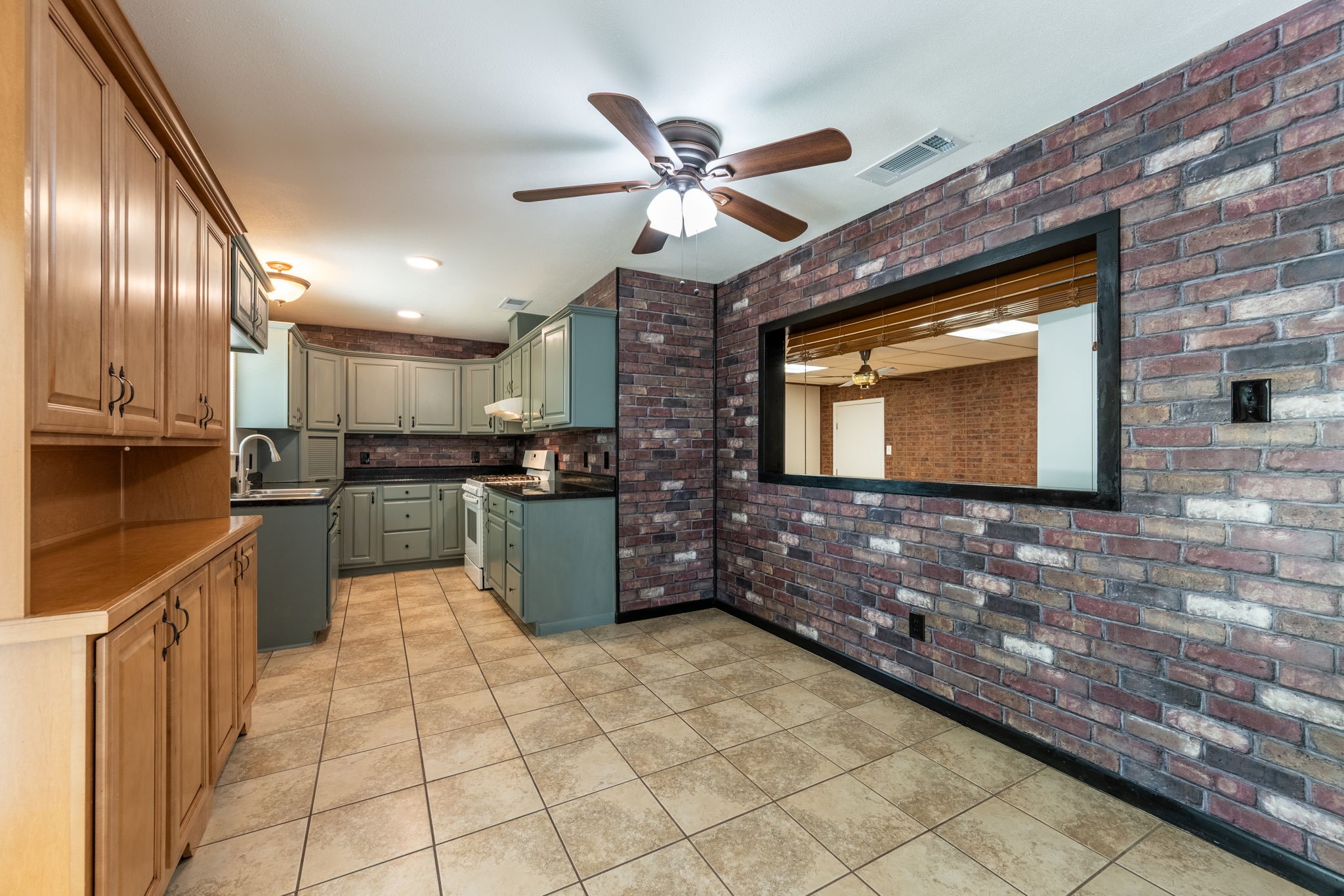1213 Trellis Drive Garland TX 75040
