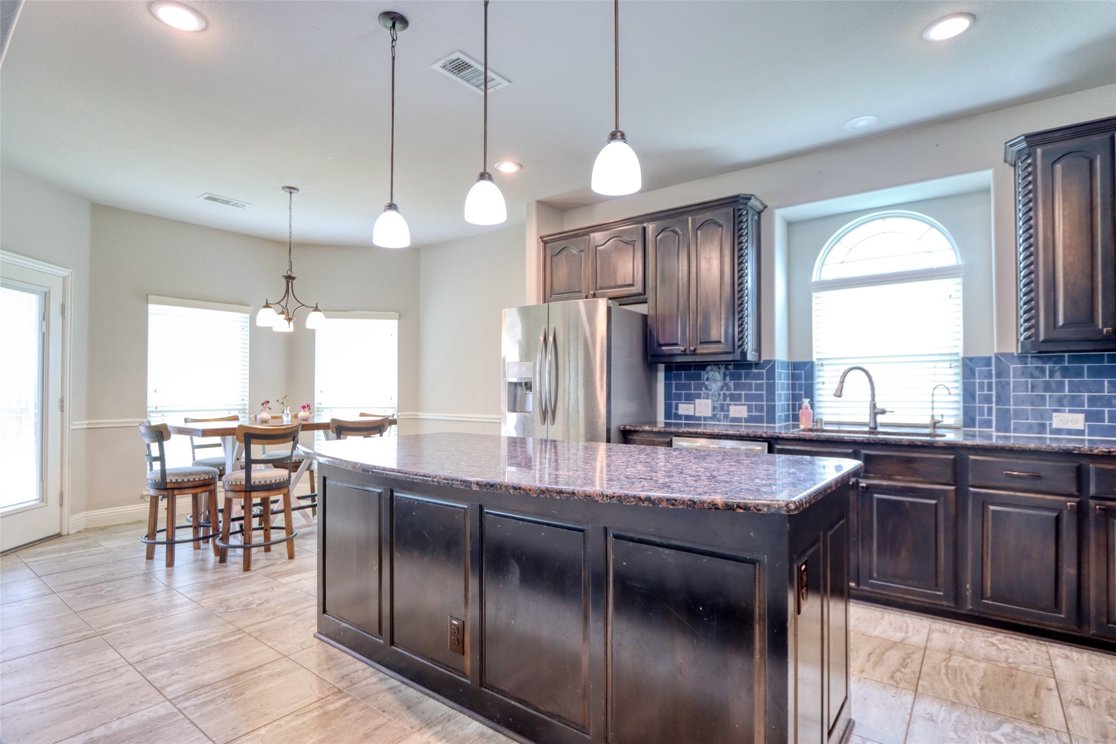 2601 Grouse Hollow Way Midlothian TX 76065