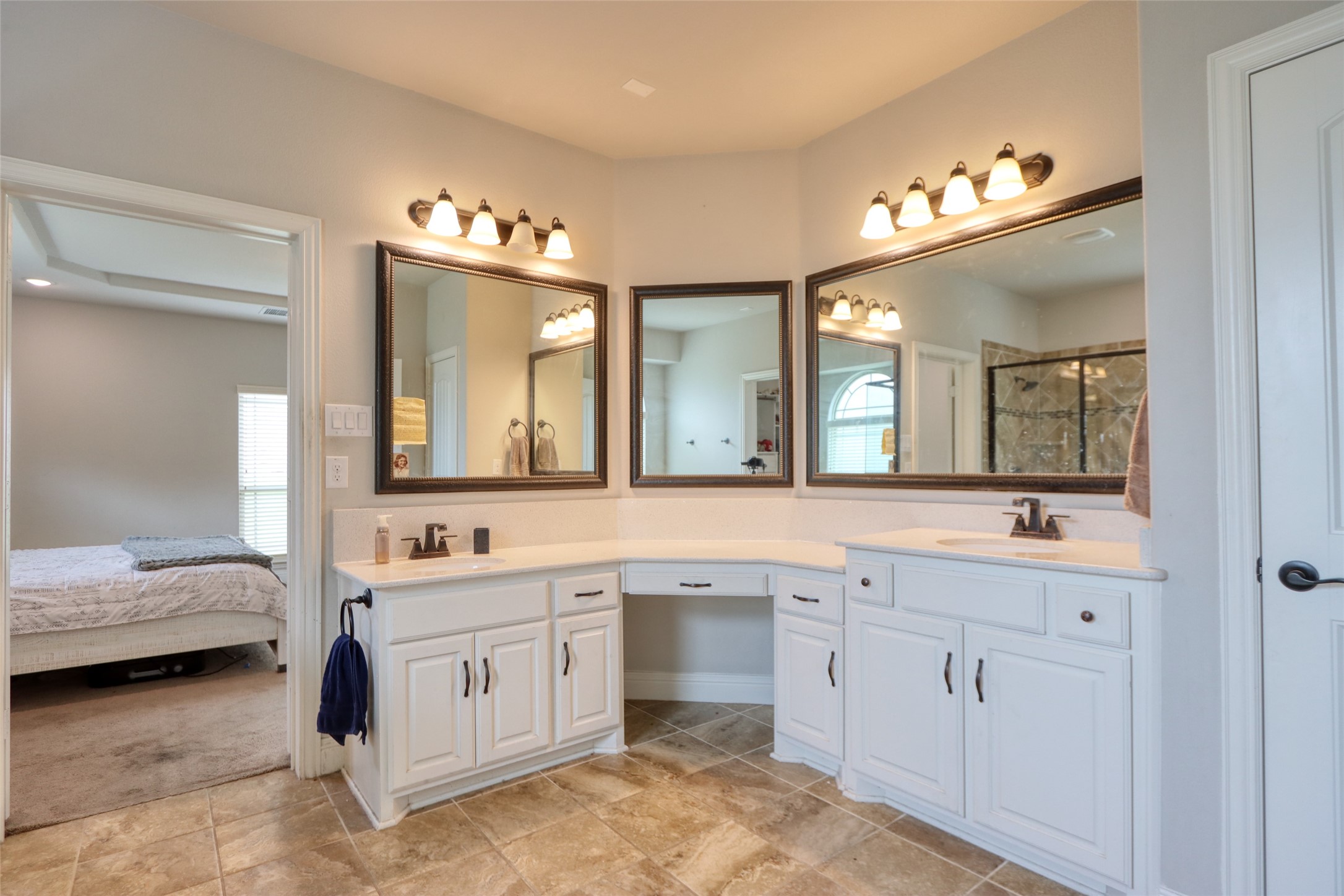 2601 Grouse Hollow Way Midlothian TX 76065