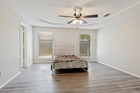 7100 Windhaven Road North Richland Hills TX 76182
