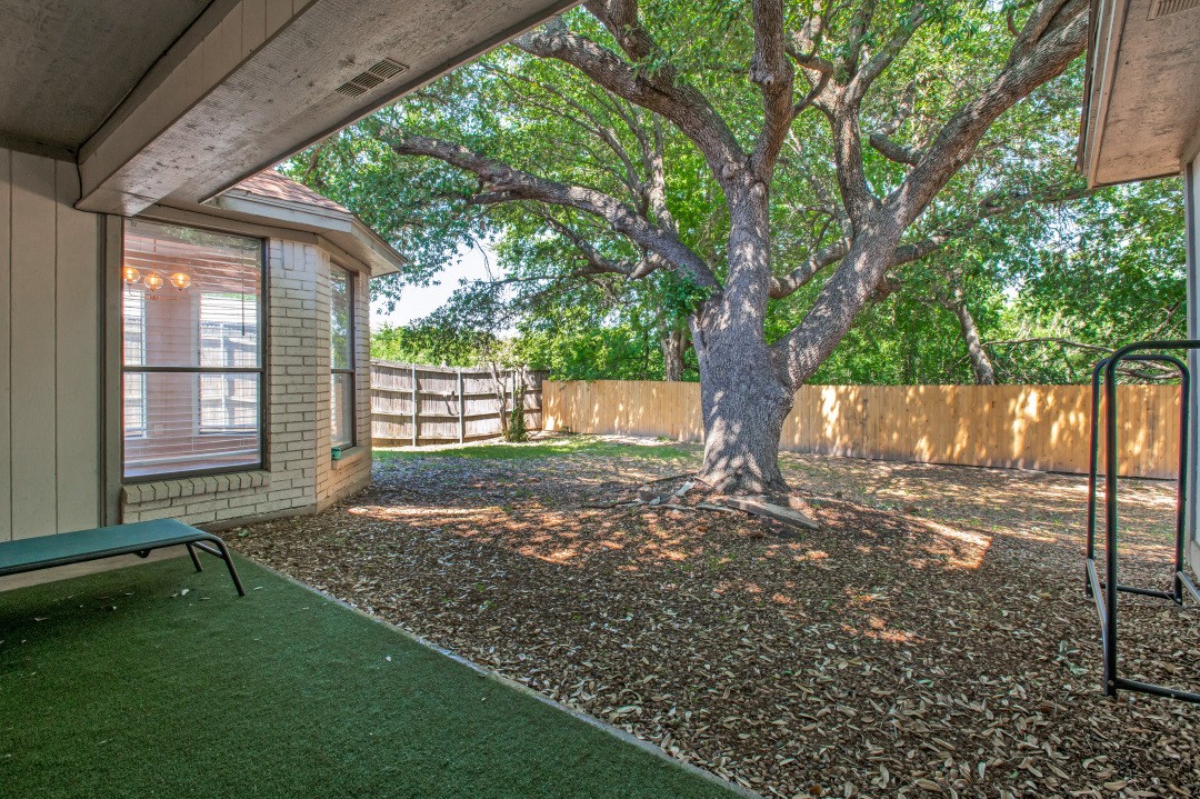 7100 Windhaven Road North Richland Hills TX 76182