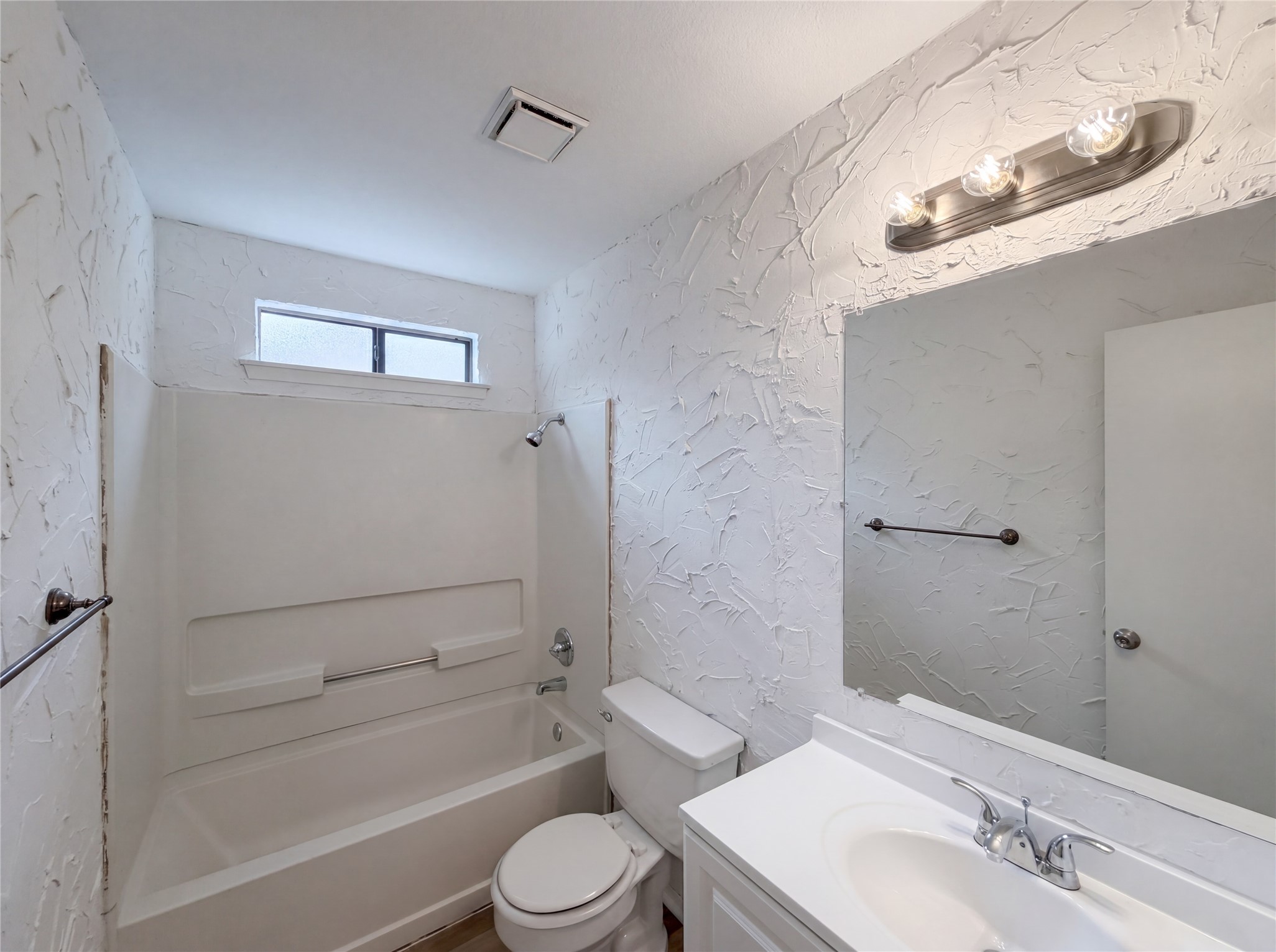 5736 Sea Breeze Lane Fort Worth TX 76135