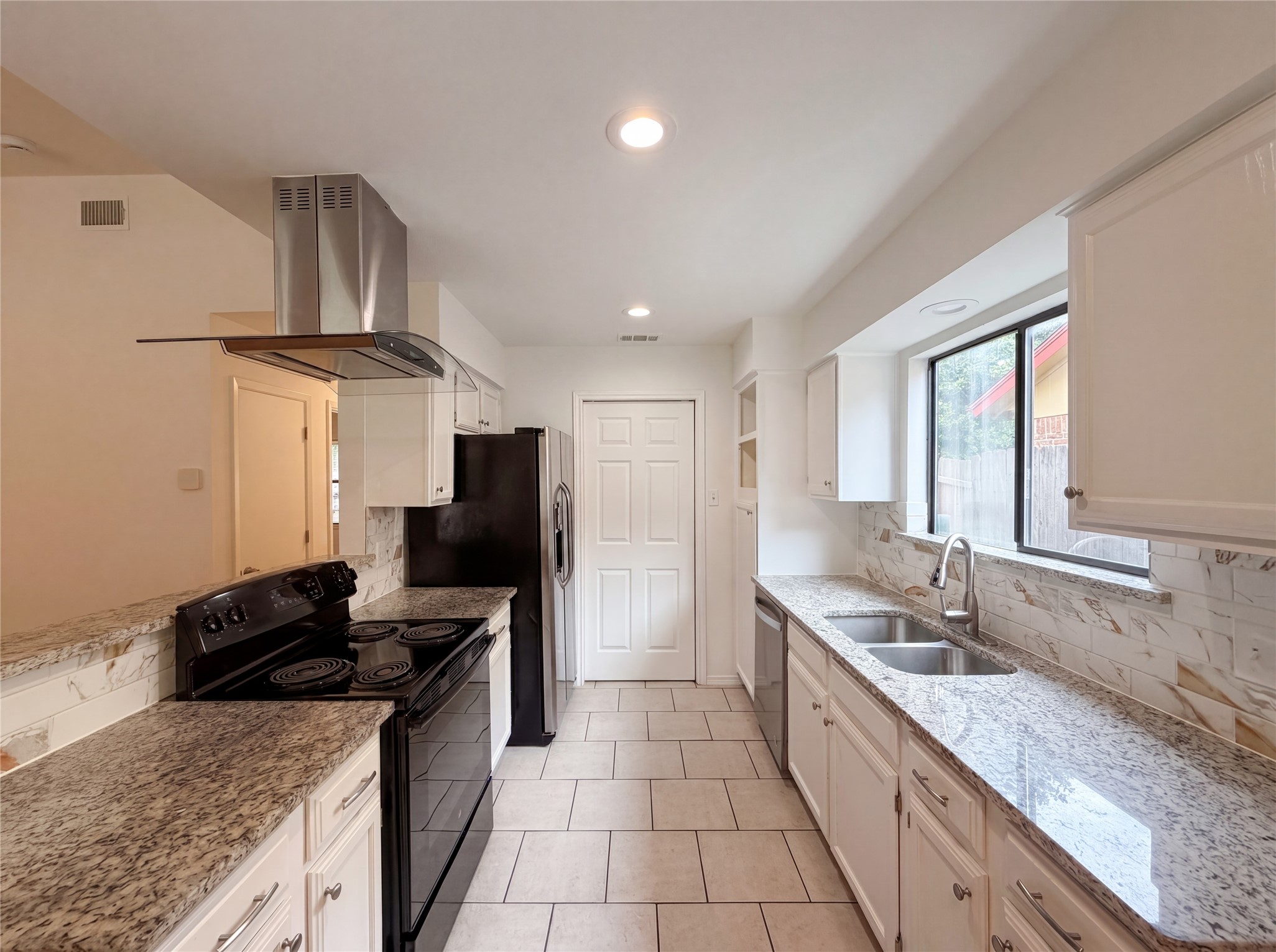 5736 Sea Breeze Lane Fort Worth TX 76135