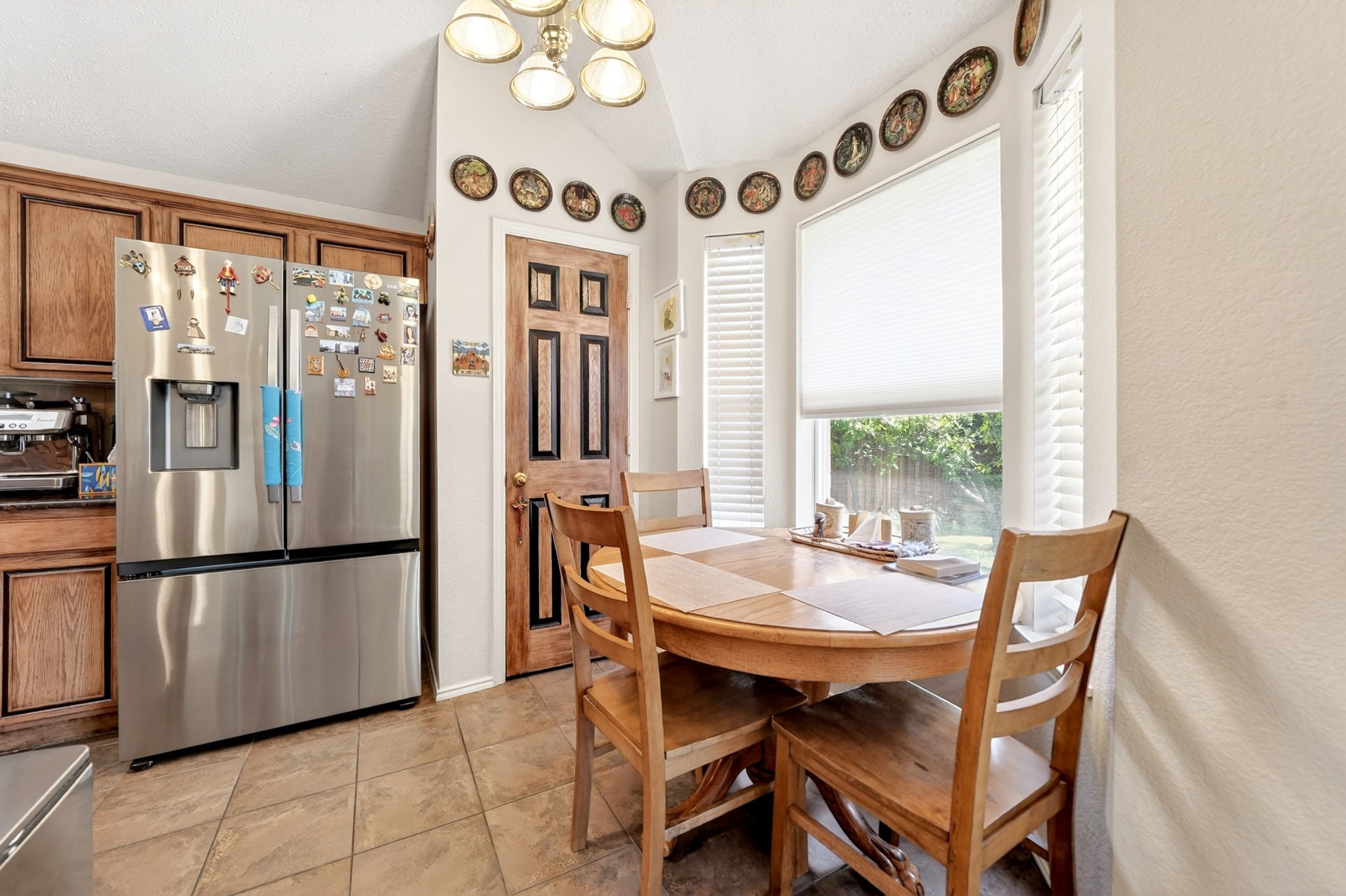 2105 Pritchard Drive Grapevine TX 76051