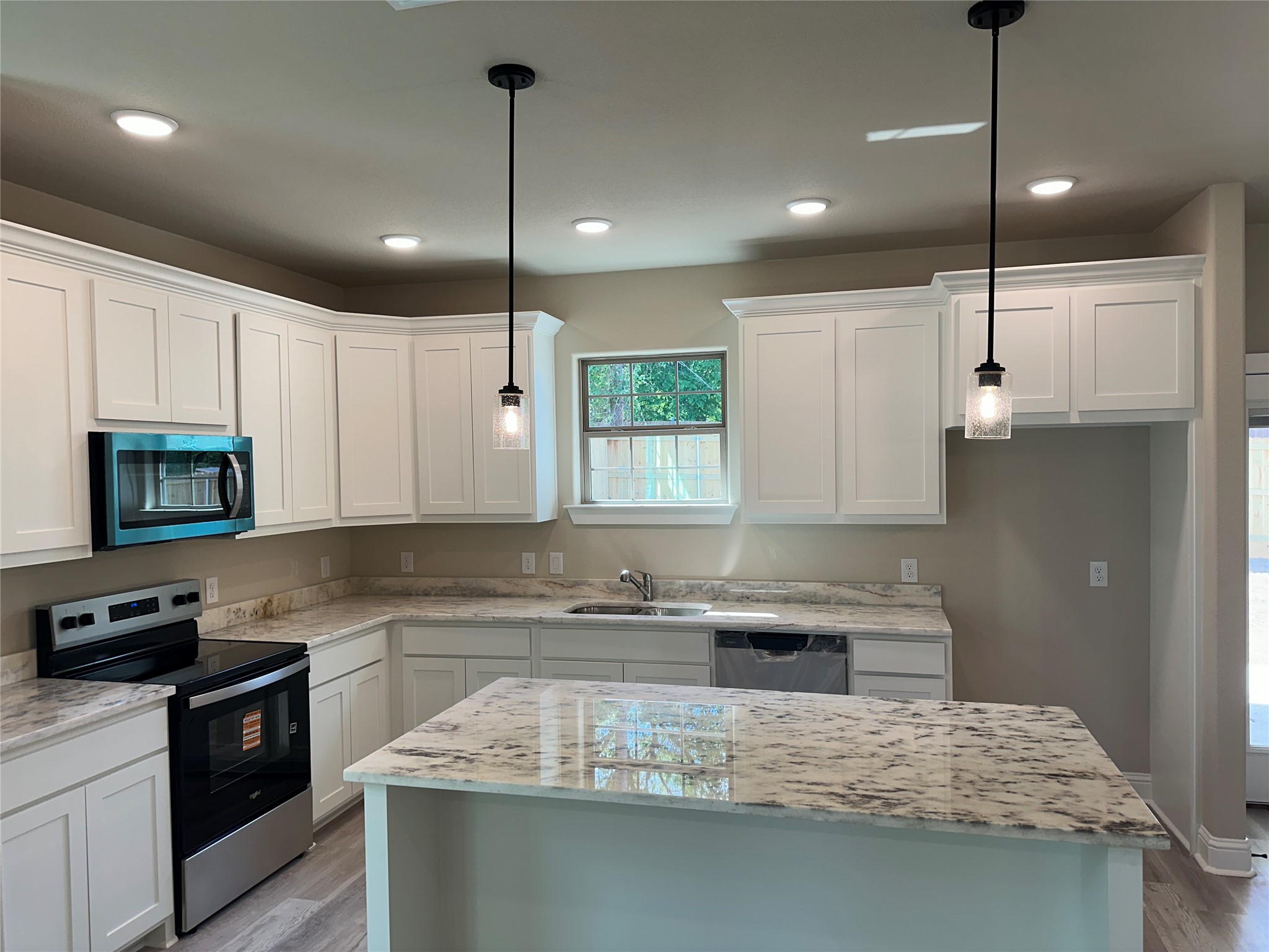 1801 Cumberland Drive Garland TX 75040