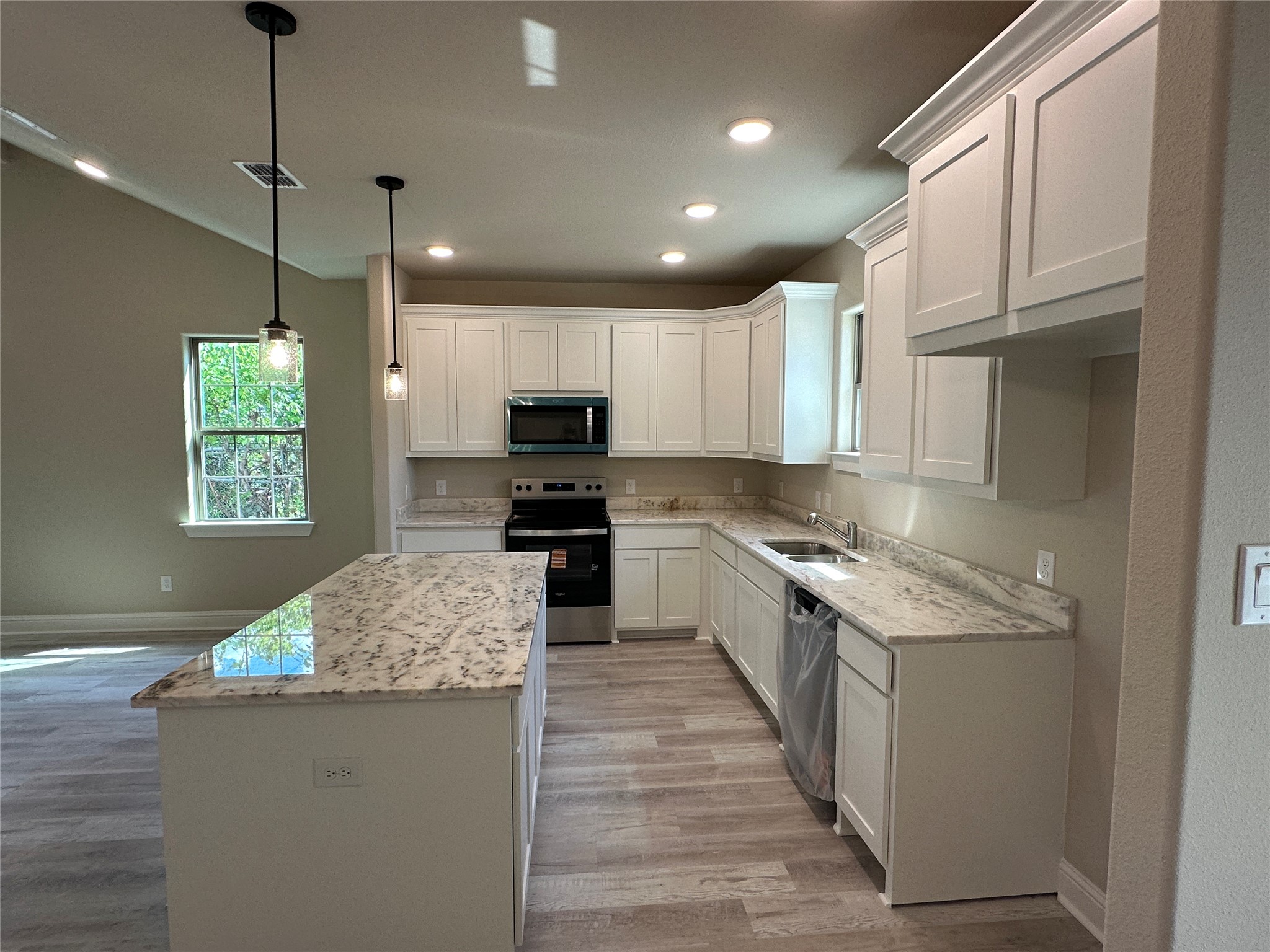 1801 Cumberland Drive Garland TX 75040