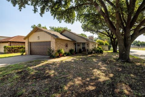 1710 Mimosa Lane Euless TX 76039
